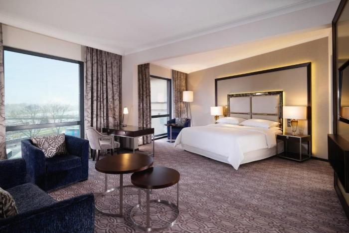 Sheraton Grand Krasków Δωμάτιο φωτογραφία
