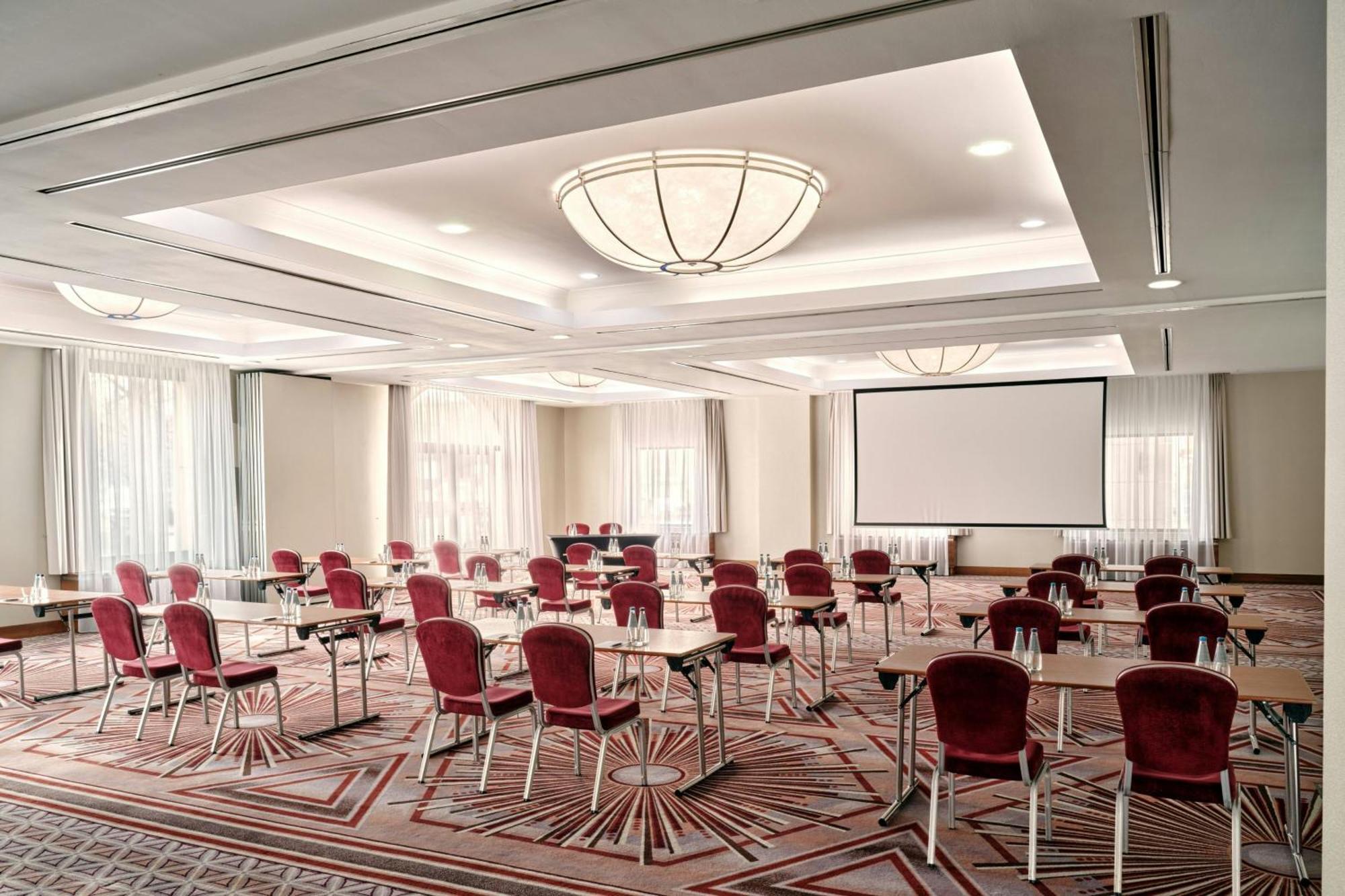 Sheraton Grand Krasków Εξωτερικό φωτογραφία