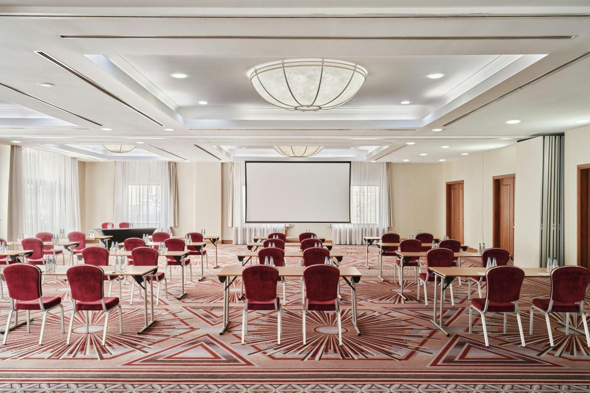 Sheraton Grand Krasków Εξωτερικό φωτογραφία