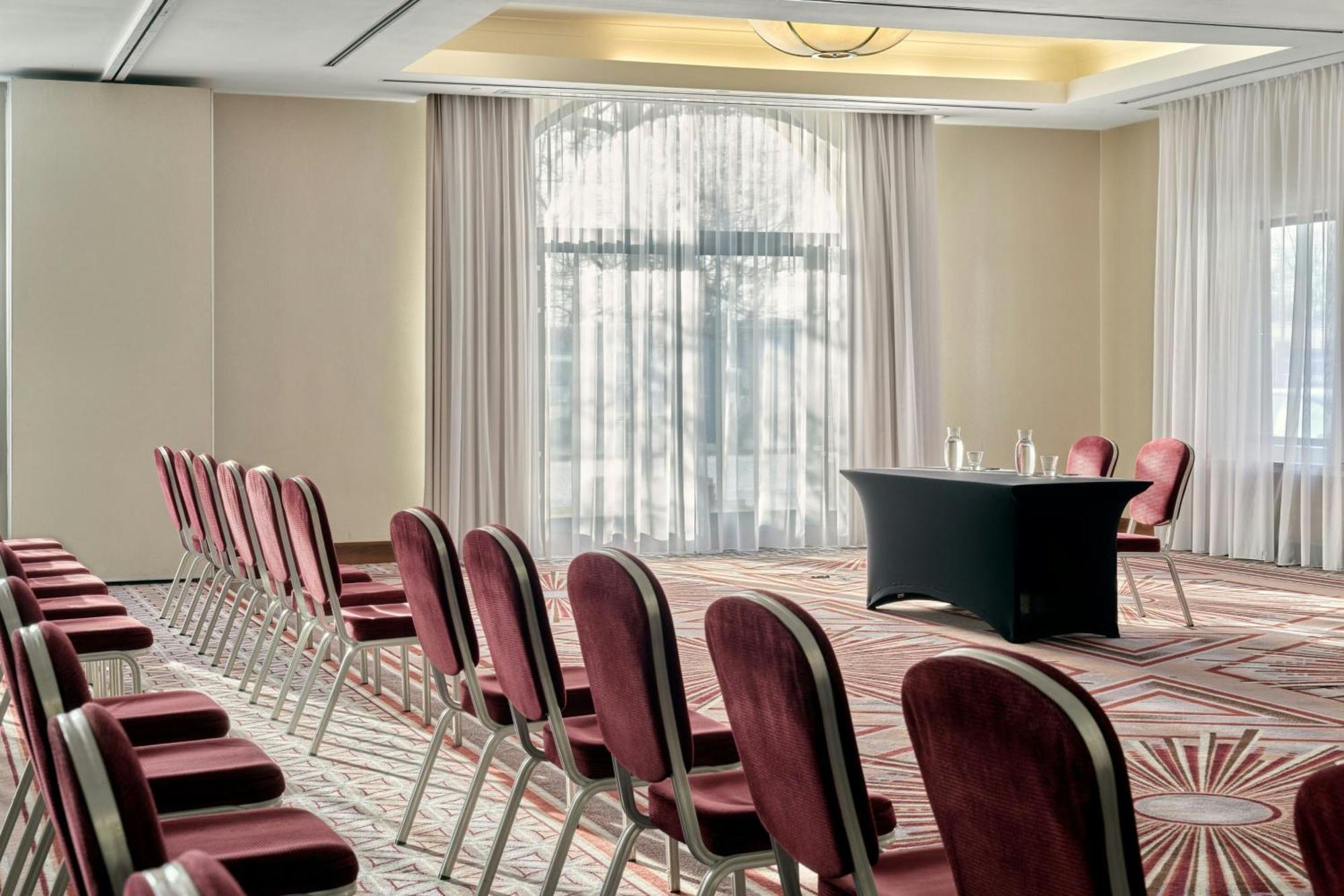 Sheraton Grand Krasków Εξωτερικό φωτογραφία